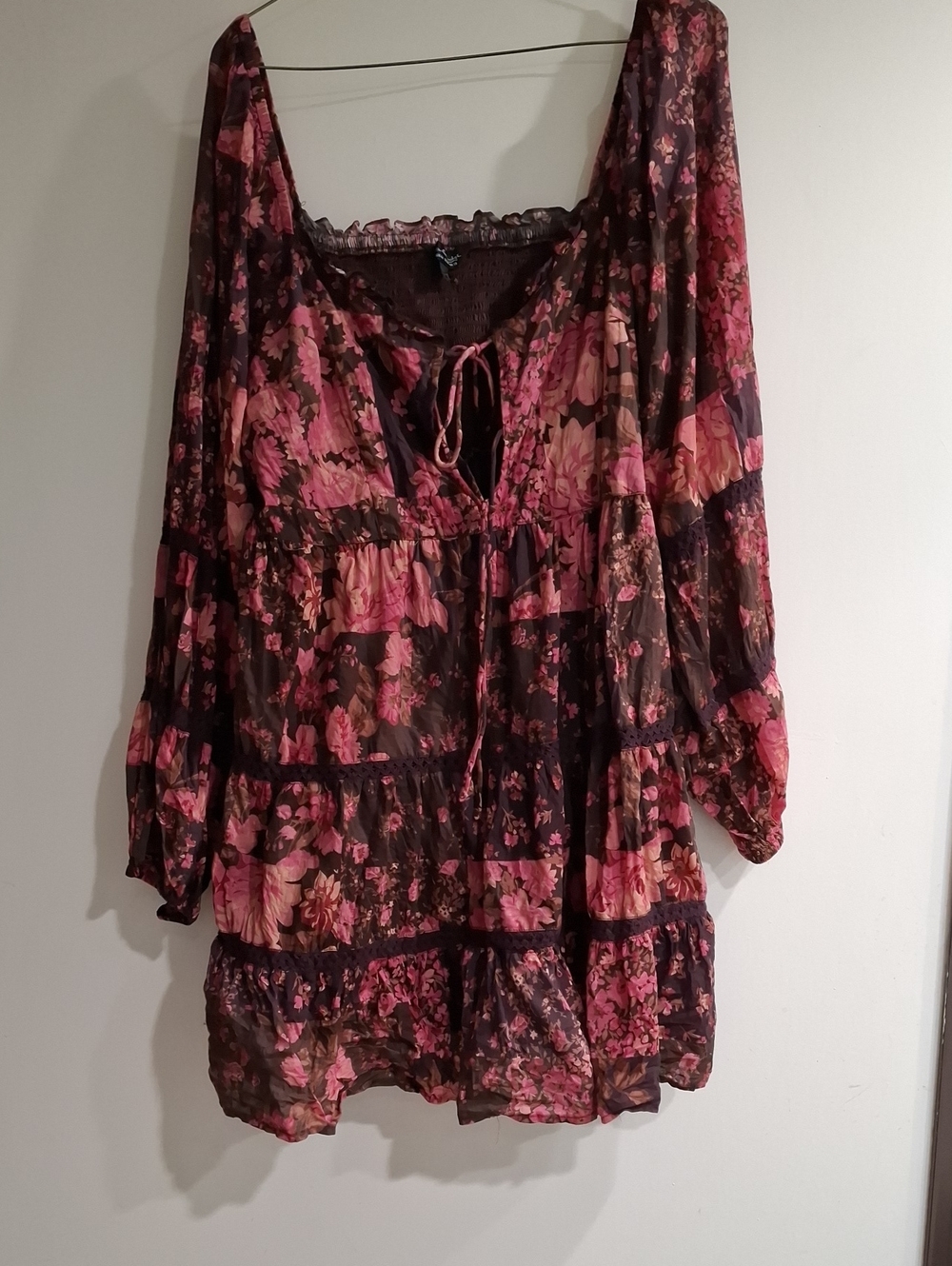 Miss Selfridge Floral Peasant Tunic - Pink on Black